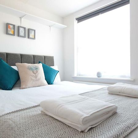 Tarvin House Villa Честър Екстериор снимка