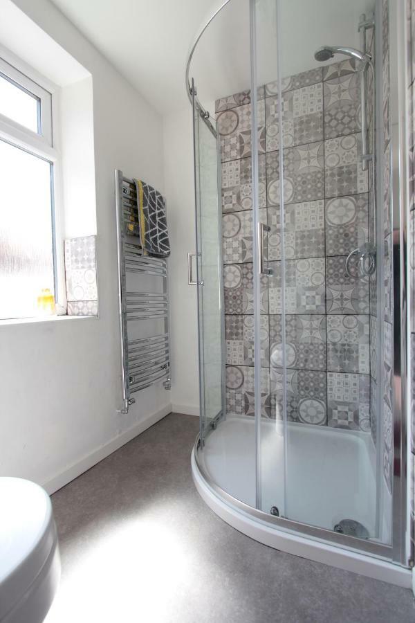 Tarvin House Villa Честър Екстериор снимка